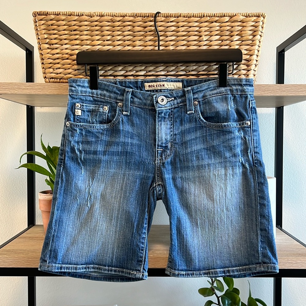 Big Star Mid-Rise Jean Shorts, 29